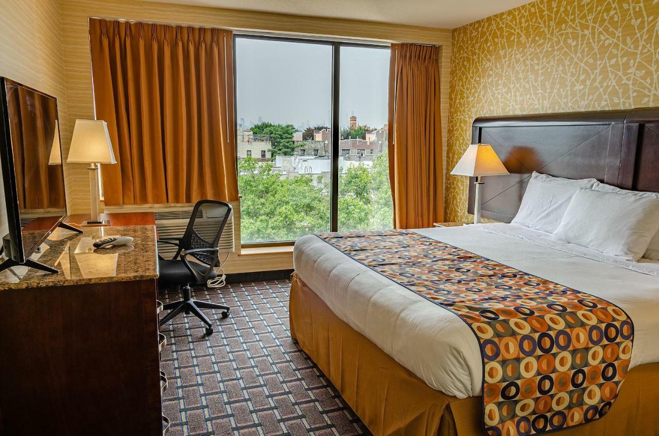 Elmhurst Hotel Нью-Йорк Экстерьер фото